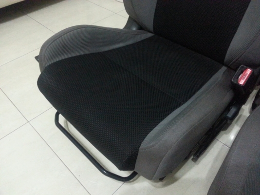 เบาะปีก SUBARU Impreza GDB สวยๆจากญี่ปุ่น