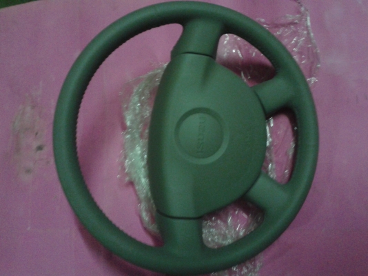 วงพวงมาลัยอีชูชุดีแมกช์มีแอร์แบ็คถอดสวยครับ