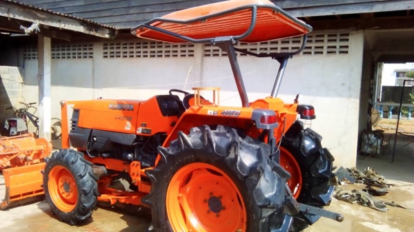 4508 สภาพดีมากยางใหม่4เส้นไม่มีจุดรั่วซึม ถ่ายของเลวเปลียนกรองทุกจุดอุปกรณ เอาไปไม่ต้องซ่อมใช้งานได้เลยเอาคันนี้ไปไม่ผิดหวังครับ 4508 สภาพดีมากยางใหม่4เส้นไม่มีจุดรั่วซึม ถ่ายของเลวเปลียนกรองทุกจุดอุปกรณ เอาไปไม่ต้องซ่อมใช้งานได้เลยเอาคันนี้ไปไม่ผิดหวังครับ