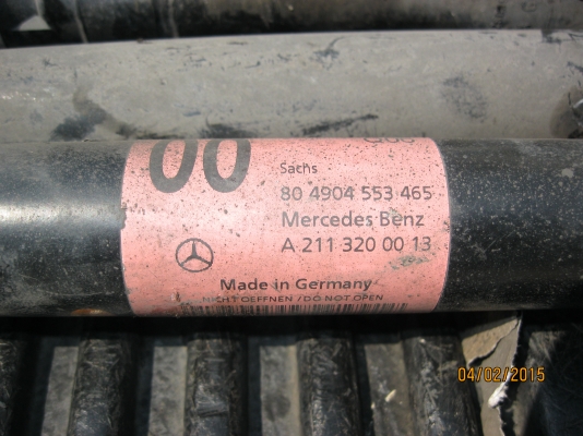 ฃาย โช๊คอัพ mercedes benz a 211 320 00 13 พร้อมกันโคลง