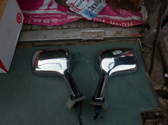 กระจกแก้ม ปรับไฟฟ้า