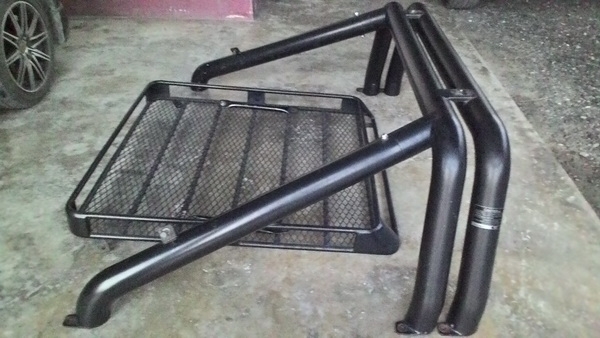 โรบาร์พร้อมถาดใบใหญ่ใส่วีโก้สวยๆครับ by เชิดชัย