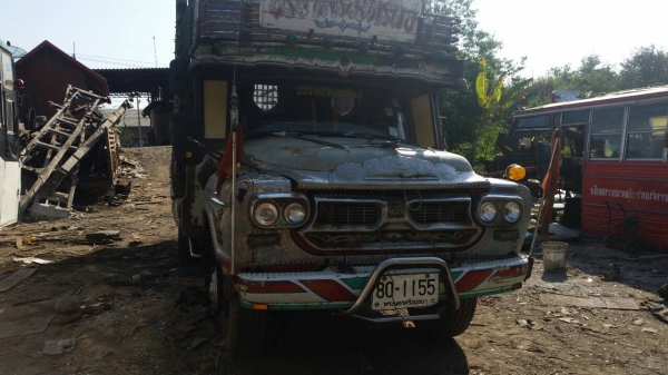 รถหัวยาว isuzu 165 เกียร์ ร็อค ช่วงล่าง มิตซู เครื่องดี คันชีสวย เอกสารพร้อมโอน ม.97