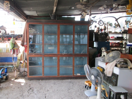 โทรฯเลยครับอยากขายครับ ตู้โชว์ห่วย    มี  2 ชุดใหญ่  สภาพดี   ราคาแยก-เหมา  พร้อมจบทั่วไทย