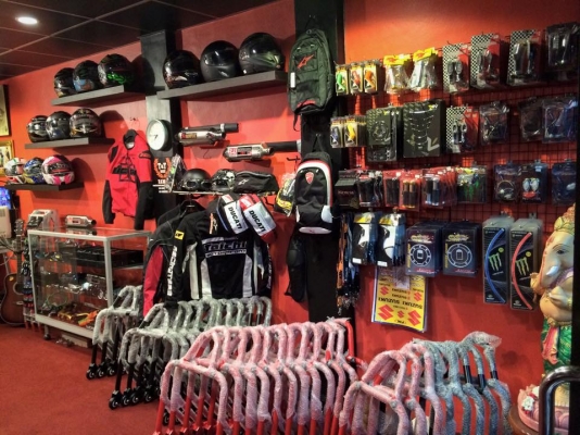 T&amp;T BIKE RAMA2 รับซื้อBIGBIKE ทุกรุ่น ให้ราคาจนคุณพอใจพร้อมจ่ายเงินสดทันที