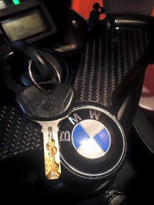 T&T BIKE RAMA2ขายBMW K1200s 2007 ABS ทะเบียนแท้ สมอราคา 390000 เท่านั้น T&T BIKE RAMA2ขายBMW K1200s 2007 ABS ทะเบียนแท้ สมอราคา 390000 เท่านั้น