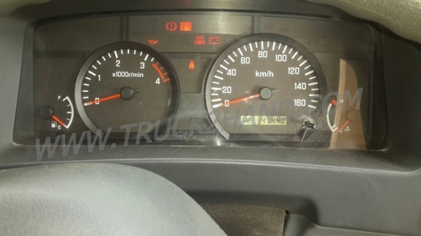 รถบรรทุก 6 ล้อดัมพ์ ISUZU NQR 175 แรงม้า ปีจดทะเบียน 2555 รถบรรทุก 6 ล้อดัมพ์ ISUZU NQR 175 แรงม้า ปีจดทะเบียน 2555