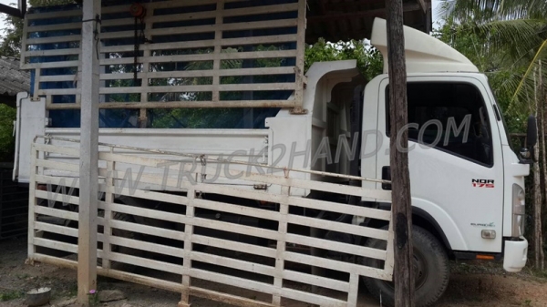 รถบรรทุก 6 ล้อดัมพ์ ISUZU NQR 175 แรงม้า ปีจดทะเบียน 2555 รถบรรทุก 6 ล้อดัมพ์ ISUZU NQR 175 แรงม้า ปีจดทะเบียน 2555