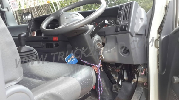 รถบรรทุก 6 ล้อดัมพ์ ISUZU NQR 175 แรงม้า ปีจดทะเบียน 2555 รถบรรทุก 6 ล้อดัมพ์ ISUZU NQR 175 แรงม้า ปีจดทะเบียน 2555