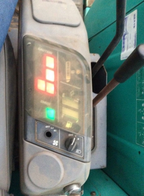 ขายรถแบ็คโฮ KOMATSU  PC20-7 รถเก่านอกจาก JAPAN  รถ 2500 ชั่วโมง มีเอกสารแจ้งจำหน่าย