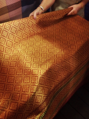 ขายผ้าไหมยกดอกลําพูนผ้าไหมแท้ผ้าเมืองผ้าฝ้ายทอมือเชียงใหม่ราคาโทร0966263654 ขายผ้าไหมยกดอกลําพูนผ้าไหมแท้ผ้าเมืองผ้าฝ้ายทอมือเชียงใหม่ราคาโทร0966263654