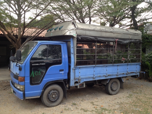 ขายรถบรรทุก 4 ล้อ