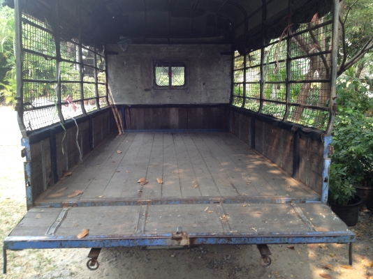 ขายรถบรรทุก 4 ล้อ