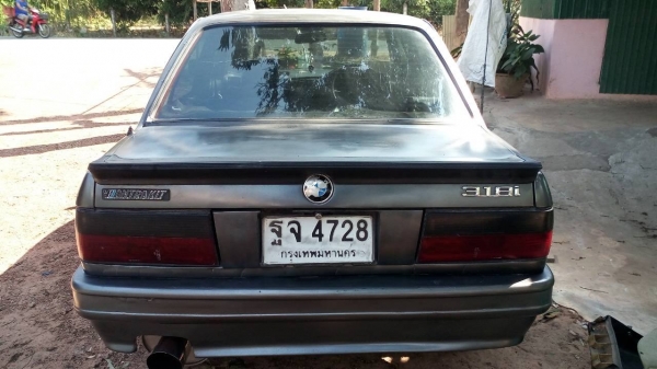 ขายด่วน bmw 318i ราคา 50000 ขายด่วน bmw 318i ราคา 50000