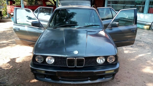 ขายด่วน bmw 318i ราคา 50000