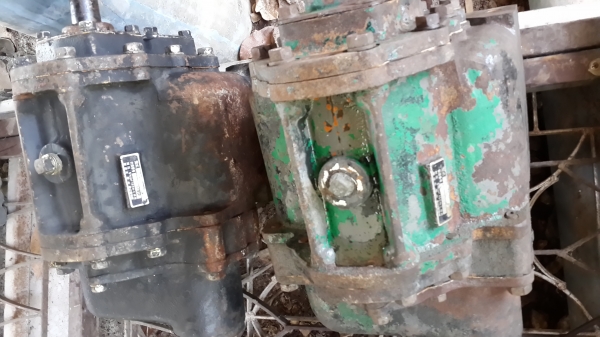 ขายปั๊มเฟือง 3 นิ้ว 2 ตัว ญี่ปุ่นแท้