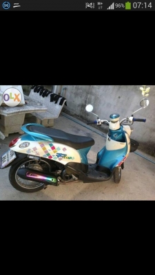 ขาย yamaha ฟีโน่ สีครีม เขียว