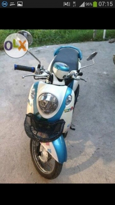 ขาย yamaha ฟีโน่ สีครีม เขียว