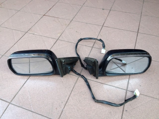 กระจกมองข้าง TOYOTA CROWN พับไฟฟ้าปรับไฟฟ้าของเก่าญี๋ปุ่นเเท้สภาพสวย