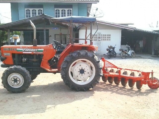 ขายด่วนรถไถนา KUBOTA L 3202 DT 4wd 4x4 เดิมๆ
