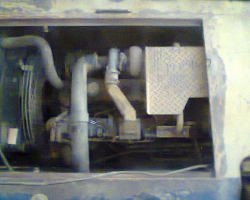 KOMATSU PC 120-3 รถบอดี้สวย เครื่องเดิมปั๊มเดิมๆทำงานไม่โหลดครับ ภายในเก๋งสะอาด คอนโทรลยาว ควบคุมง่ายคล่องตัวดี ภายนอกบูมอาร์มสวย ช่วงล่างเอวแน่น โรลเลอร์โซ่บูทใบแทรกหนาดีประมาณ 60\% พร้อมใช้งาน เอกสารสัญญาขาย ราคาต่อรองได้ครับ