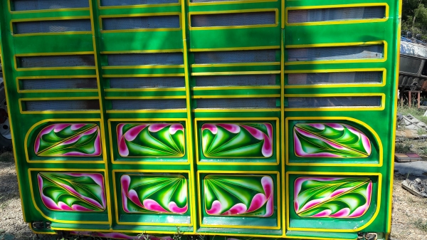 ขายกระบะคอกเกษตร ถอดจากHino FL 1j ขายกระบะคอกเกษตร ถอดจากHino FL 1j