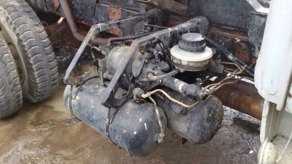 ISUZU TX 168 HP EH700 รถหัวยาวสิบล้อดั๊มพ์ 2 เพลา กระบะดั๊มพ์เหล็กฝาข้างคอกไม้ 8 ตันความยาว 6 เมตรสภาพดีไม่มีผุ เครื่องยนต์แรงดีไม่เยิ้มลงเล่มครบพร้อม หัวเก๋งประตูเหล็กสวยไม่มีผุภายในเก๋งคอนโซลครบ พวงมาลัยเพาเวอร์ ระบบเบรคทริ๊ปฟี้ ช่วงล่างคัชซีไม่บวม ยางส