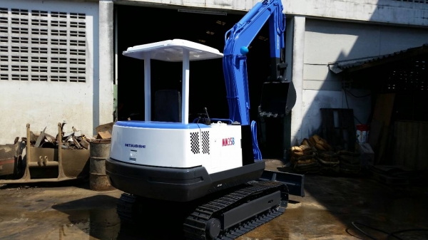 ขาย รถขุด MITSUBISHI รุ่น MM35 มือถือ/LINE ID :0818753444