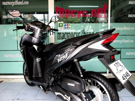 CLICK 125 i รุ่น racing ระบบ combibrake สีดำด้าน รถเดือน เมษายน ปี56 ไมล์ 5 พันโล ของแถม 2 รายการ 34900