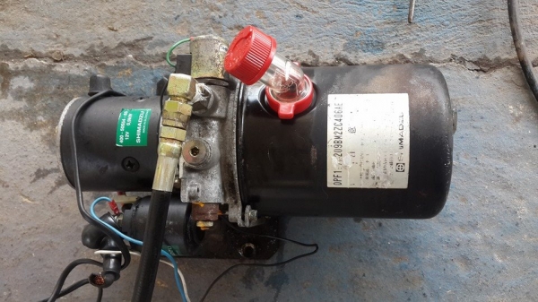 ปั๊มไฮดรอลิค 12v