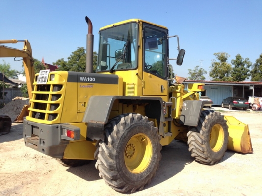 WA 100-3 เครื่อง 6สูบ นำเข้าจากญี่ปุ่น รถ 3,000 ชั่วโมง งาม ไร้ที่ติ ราคาพิเศษ 090-986-2521 อ๊อบ