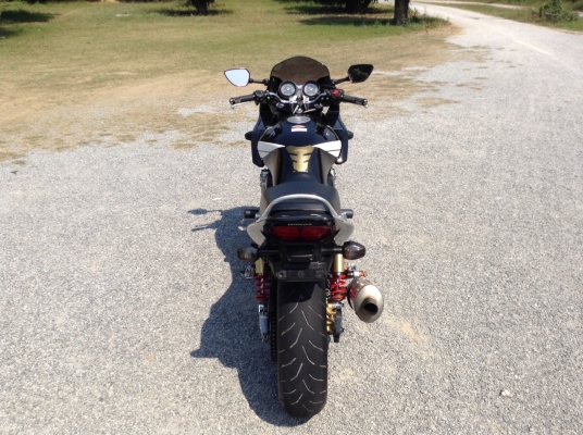 ธารนนทบุรี/// ขาย Honda Cb 400 V-tech4 Revo bold'or ปี 2008 หัวฉีด PGM-Fi กุญแจชิป รถสภาพสวย  เครื่องเงียบ พร้อมของแต่ง