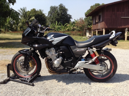 ธารนนทบุรี/// ขาย Honda Cb 400 V-tech4 Revo bold'or ปี 2008 หัวฉีด PGM-Fi กุญแจชิป รถสภาพสวย  เครื่องเงียบ พร้อมของแต่ง