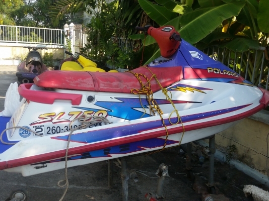 เจ็ตสกีpolaris750 3สูบ ทิมไฟฟ้า