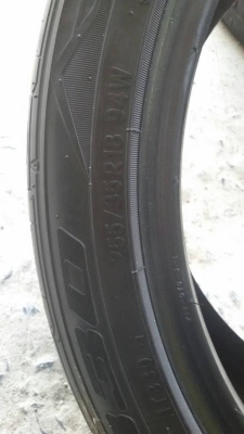 ยาง NITTO 255 35 18ปี 12