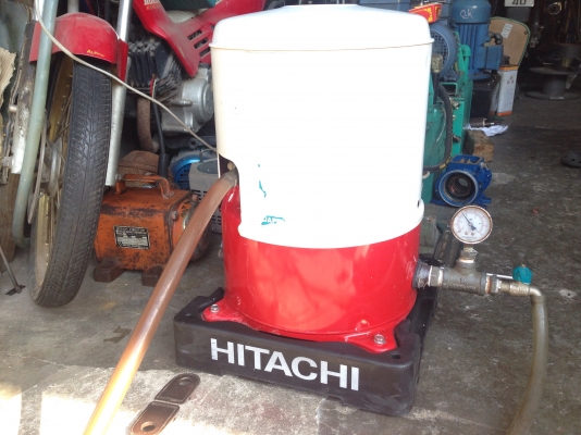 ขายปั้มน้ำอัตโนมัติ ITC(Hitachi) 100W สภาพสวยมาก วิ่งนิ่ม ถังเบิกใหม่ใช้งานมาไม่นาน พร้อมใช้งาน