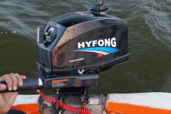 ขายเครื่อง outboard สองจังหวะ 2.5hp.เหลือ5ตัวสุดท้ายขายเหมาตัวละ6500ครับ ขายเครื่อง outboard สองจังหวะ 2.5hp.เหลือ5ตัวสุดท้ายขายเหมาตัวละ6500ครับ