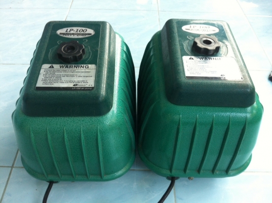 ปั้มลม RESUN LP-100 2 เครื่อง