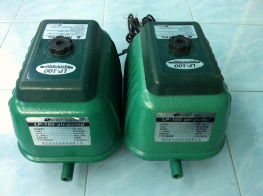 ปั้มลม RESUN LP-100 2 เครื่อง