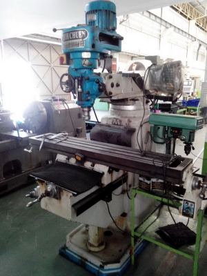 ขายมิลลิ่ง ใต้หวัน 2 ตัว M4 ออโต้ 2 แกน มีลิเนี่ย เครื่องยังใหม่ สภาพดี สวย เงียบดี ต่อรองได้จ้า