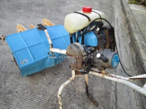 เครื่องกำจัดวัชพืชในร่องข้าว    MARUYAMA    MKC303  รหัสสินค้า : 14001597    หรือเพิ่มเติมไดที่ www.nihonmono.com