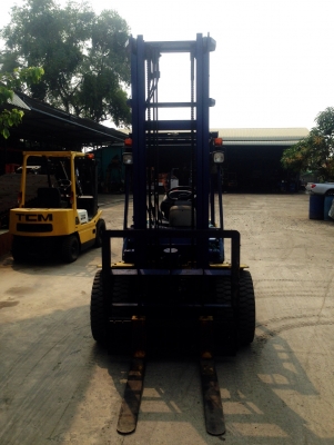 -:-*&bull;*ข า ย ร ถ ย ก เ ก่ า น อ ก*&bull;*-:-KOMATSU FD25-12 เครื่องดีเซล เสาสูง4.5เมตร วาคว่ำหงาย สนใจติดต่อ083-062-0223 ปอนด์