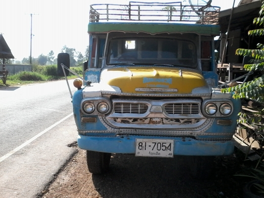 ถูกๆจัดไป165,000 หน้ายาว10ล้อ เพลาเดียว เครื่องดี เพาเวอร์ สโล ช่วงล่างใหญ่ ยางดี ไม่มีเล่ม