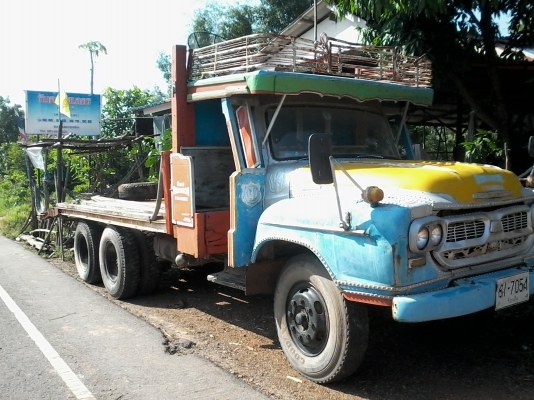 ถูกๆจัดไป165,000 หน้ายาว10ล้อ เพลาเดียว เครื่องดี เพาเวอร์ สโล ช่วงล่างใหญ่ ยางดี ไม่มีเล่ม