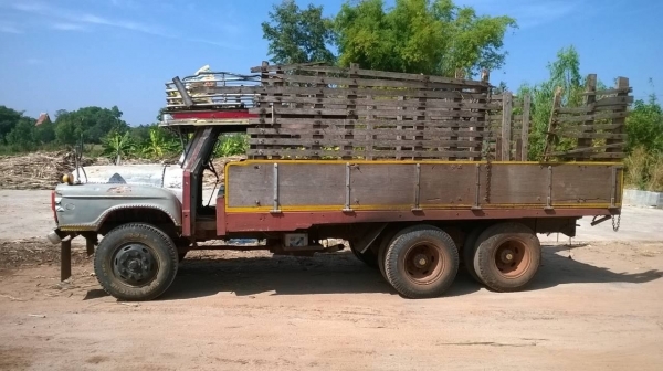 ขาย 10 ล้อหัวยาว 2 เพลา ช่วงล่างใหญ่จัมโบ้ เครื่อง EH700 168 แรงม้า สโลว์เกียร์กลาง พาวเวอร์ กระบะซ่อมเสร็จแล้วครับ ทะเบียนพร้อมโอน