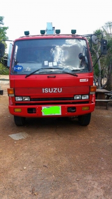 ขายหกล้อเครนอิซุซุ 175 เครน 3 ตัน5 ปอก เครื่องดี ครัชซีดี เครนสวย ราคาตามสภาพ พร้อมใช้