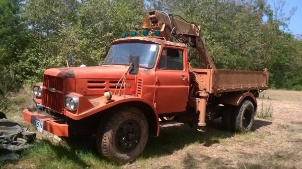 ขาย 6 ล้อหัวยาว ISUZU ติดเครนพับ 3 ตัน กระบะดั้มได้ มีวินหลังด้วย สภาพใช้งานได้ เครื่อง DA120 คัสซีสวย ทะเบียนพร้อมโอน ราคาต่อรองได้