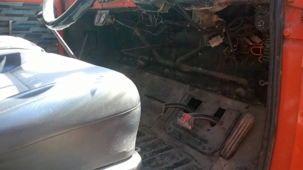 ขาย 6 ล้อหัวยาว ISUZU ติดเครนพับ 3 ตัน กระบะดั้มได้ มีวินหลังด้วย สภาพใช้งานได้ เครื่อง DA120 คัสซีสวย ทะเบียนพร้อมโอน ราคาต่อรองได้