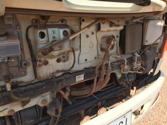 HINO เมก้าซีรี่ย์500 เครื่อง175 แรง