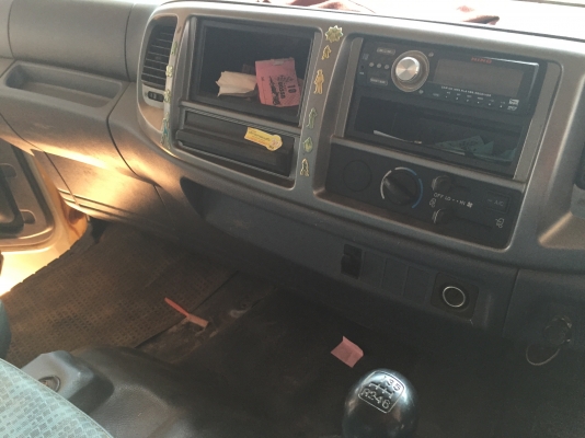 HINO เมก้าซีรี่ย์500 เครื่อง175 แรง